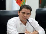 DICTAMINAN REMOCIÓN DEL MAGISTRADO CARLOS LIMA CARVAJAL PERO AMPARO LO PROTEGE PARA NO SER SANCIONADO
