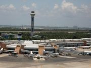 DECOMISAN EN AEROPUERTO DE CANCÚN 6.5 MILLONES DE PESOS
