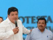 LUIS TORRES TOMA PROTESTA A PABLO LEY COMO NUEVO SECRETARIO GENERAL DEL SUTSAOPB