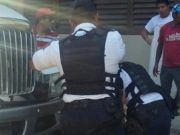LENIN AMARO SUFRE AGRESIÓN DE POLICIAS EN SOLIDARIDAD