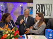BJ | Lanza Mara Lezama, en Fitur, productos del 50 Aniversario de Cancún para el mundo