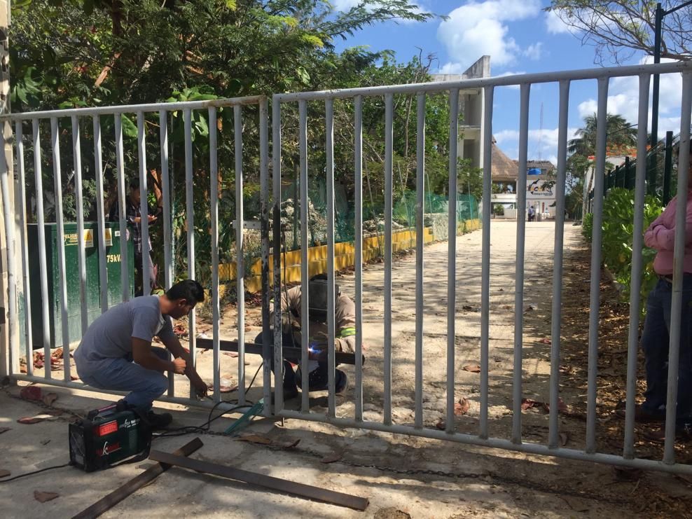 Marina Chac Chí, cierran paso