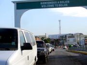 Cierra Belice su frontera con México; restringen actividades sociales