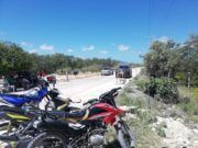 Cierran pobladores acceso a Mahahual; instalan su propio filtro sanitario
