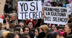 Oinión || El Minotauro | Un día sin mujeres, la lucha política / Nicolás Duran de la Sierra