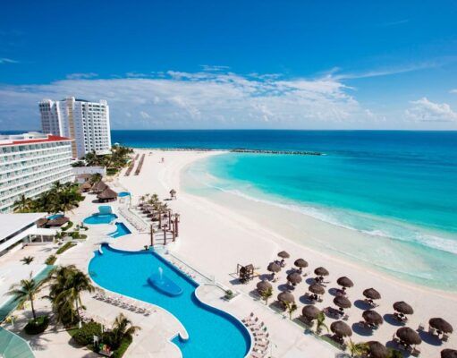 Cancún, con el 15 por ciento de ocupación y 10 vuelos internacionales diarios
