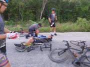 BJ | Por imprudencia, conductor de camión arrolla a un grupo de ciclistas, uno perdió la vida