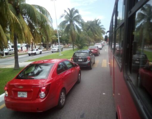 BJ | La actividad regresa a Cancún: calles llenas y zona hotelera regresó a la normalidad. Playas públicas permanecen cerradas