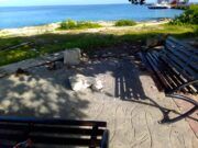Cozumel | Encuentran reactivos de COVID-19 abandonados en el malecón