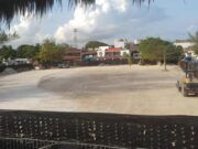 Ante retraso en reconstrucción del parque en Puerto Morelos piden reconsiderar la obra