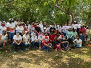 BJ | Se suman servidores públicos a la limpieza de Cancún