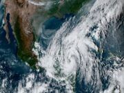 Tormenta Gamma / Isla Mujeres / Cierran el puerto a la navegación para todo tipo de embarcaciones.