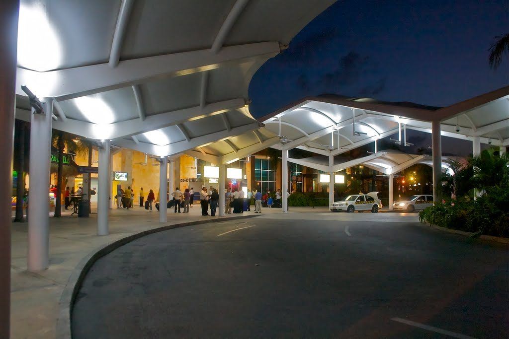 Aeropuerto de Cancún T4 Terminal Aérea de Cancún