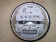 Habitantes de zonas irregulares podrán firmar contrato con CFE Lectura del consumo de energía eléctrica.