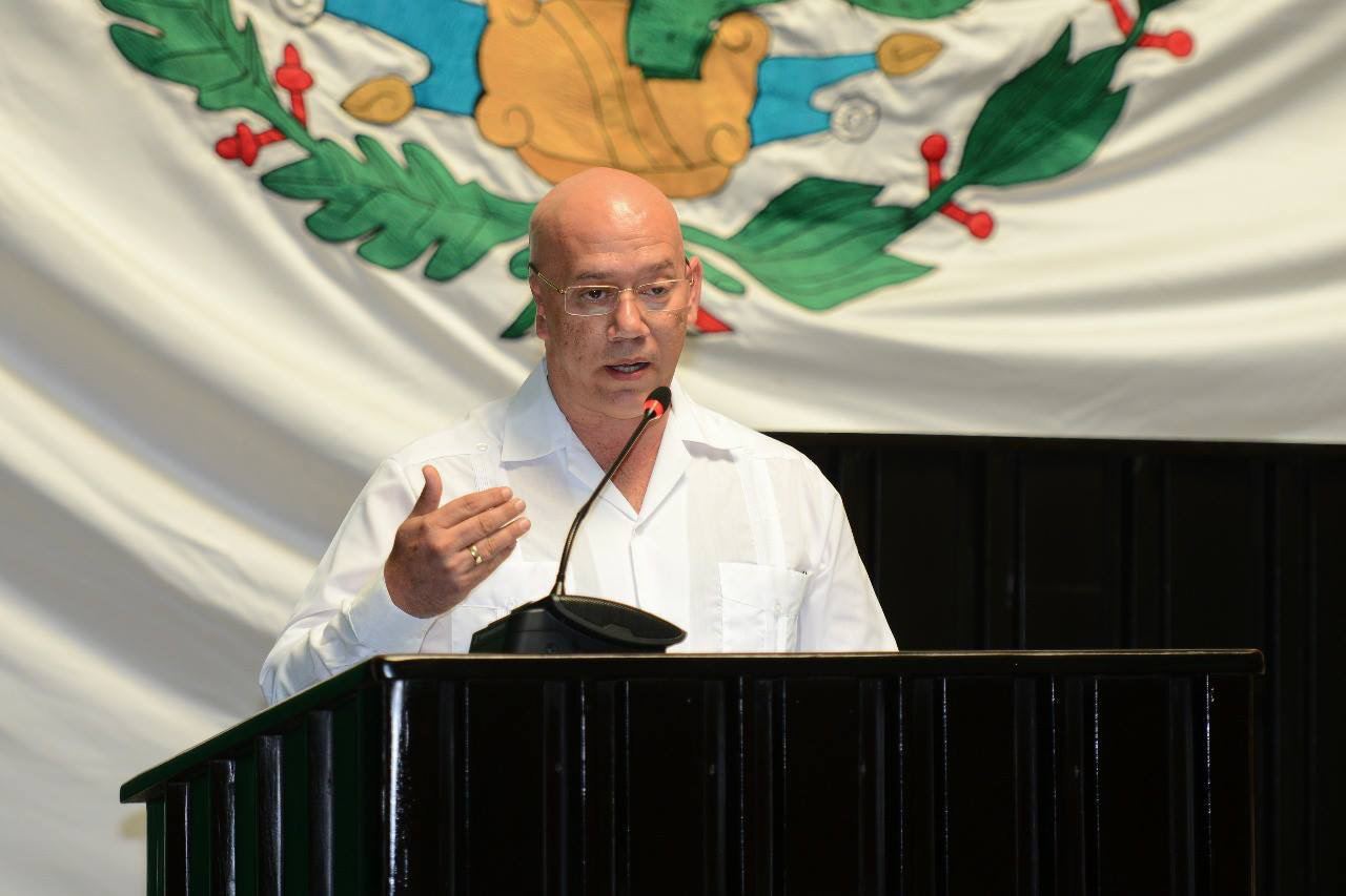 Tirso Esquivel