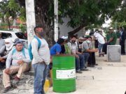 Protestan trabajadores de Inteligencia México por falta de trabajo y pago