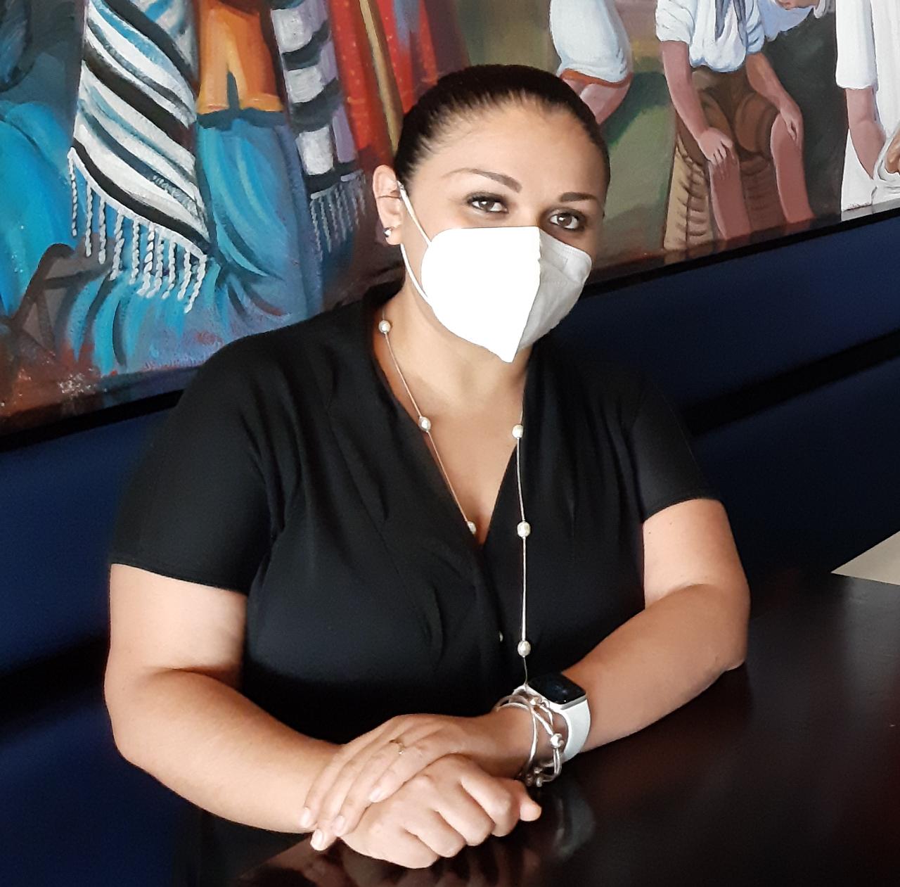 Grupo Pirámide Bárbara Ruiz Confianza por QUintana Roo