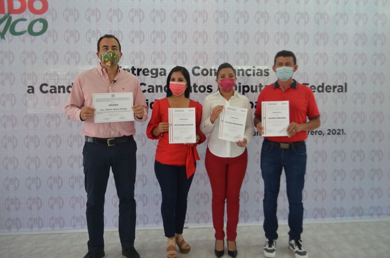 Grupo Pirámide PRI precandidatos