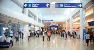 Venden en aeropuerto de Cancún pruebas falsas de Covid