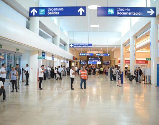 Venden en aeropuerto de Cancún pruebas falsas de Covid