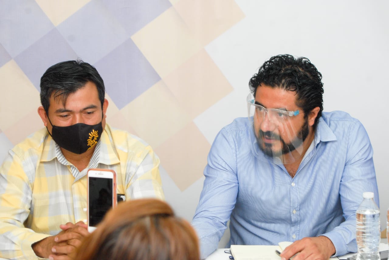 niza-puerto-y-juan-jose-marin-inscriben-su-prcandidatura-en-el-prd-1