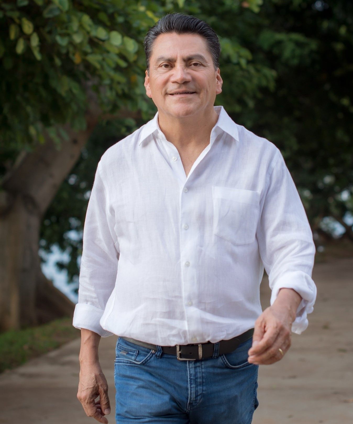 oscar cantón Zetina Grupo Pirámide Oscar Cantón
