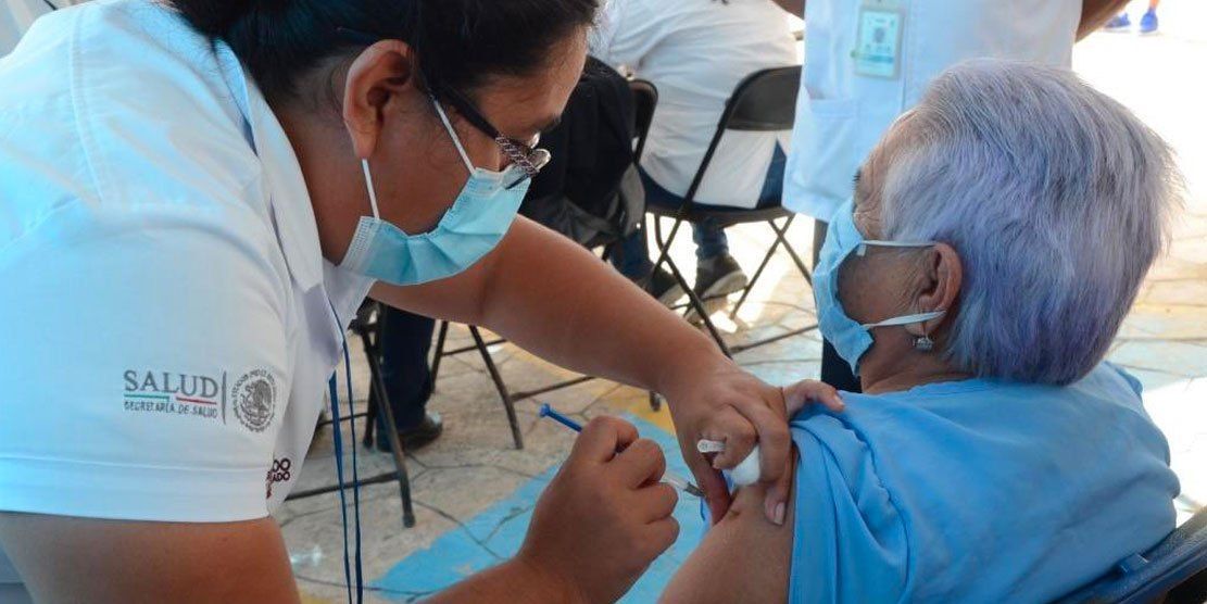 supera-ritmo-de-vacunas-a-contagios-de-covid-19
