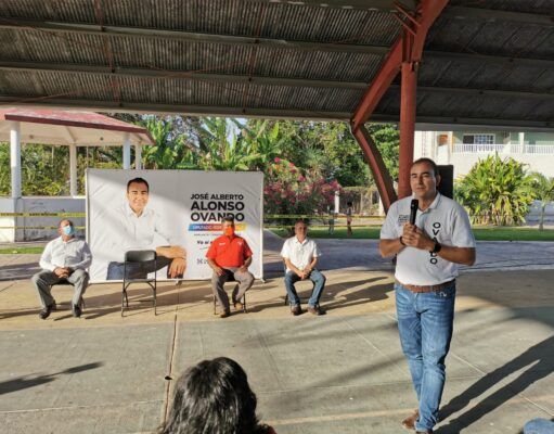 Distrito 02 | Bacalar apoya a José Alberto Alonso Ovando