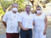 Recibe Fernando «Chato» Bacelis su constancia como candidato a presidencia municipal de Isla Mujeres