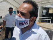 Denuncia diputado opacidad del gobierno de Carlos Joaquín en el manejo del sargazo