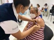 Continúa jornada de vacunación para personas de 40 a 49 años