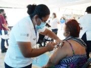 Anuncian aplicación de vacuna contra Covid-19 en primera dosis en Bacalar