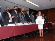 Distinguen a Araceli Andrade Tolama en el Día del Abogado; “Siempre supe que sería abogada”