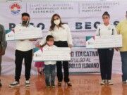 BJ | Cumple Benito Juárez con segundo pago de becas municipales