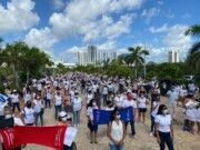 Exitosa caravana del movimiento #AbreMiEscuela en el Malecón Tajamar