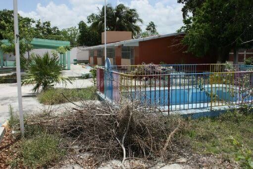 Prevé Ifeqroo que 81 mdp no sean suficientes para reparar 350 escuelas vandalizadas en Q. Roo
