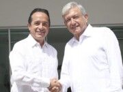 Felicita Carlos Joaquín a AMLO en Tercer informe presidencial