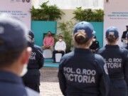 El gobernador Carlos Joaquín hace la presentación oficial del grupo de atención a la mujer “Victoria”