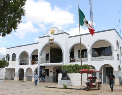 JMM | Hereda gobierno municipal adeudo de 2 mdp a la CFE