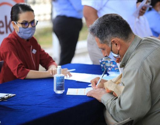 Solidaridad | Gobierno municipal reactiva la economía con Feria del Empleo en Villas del Sol