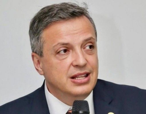 Interponen denuncia ante la FGR en contra de Luis Alegre