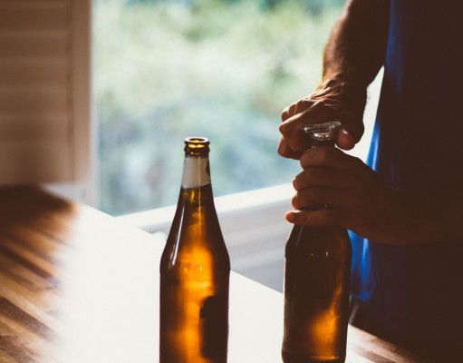 No prospera iniciativa para reducir la distancia en puntos de venta de alcohol