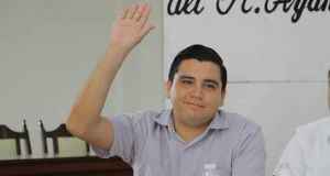 Pájaros en el Alambre | Va Omar Rodríguez Martínez por Morena en Zona Sur; Yensunni supo capotear la tormenta política