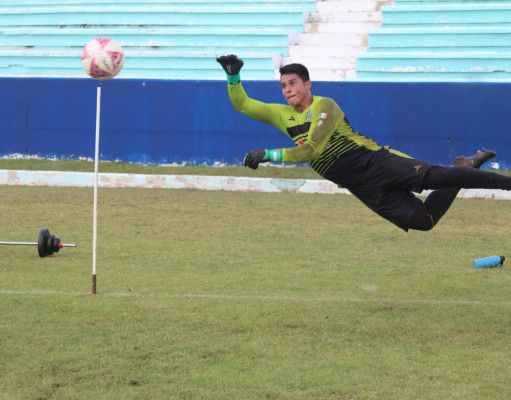 DEPORTES | Yalmakan FC, a 68 minutos de hacer historia