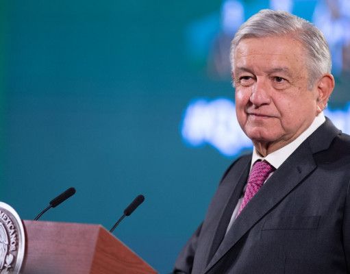 “Son muy conservadores, son fifís»: AMLO a famosos que piden frenar obras del Tren Maya