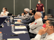 Acuerdan mejorar procesos migratorios en aeropuerto de Cancún