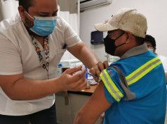 PM | Inicia aplicación de refuerzo contra COVID-19 de 18 años en adelante