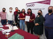 Recibe María Fernanda Cruz Sánchez constancia como candidata a diputada del D03