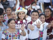 Promete Mara servicios públicos para el bienestar de la zona maya