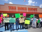 Acuerdan aumento salarial del 8% para trabajadores de Home Depot